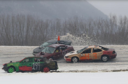 Ice racing with colorful cars